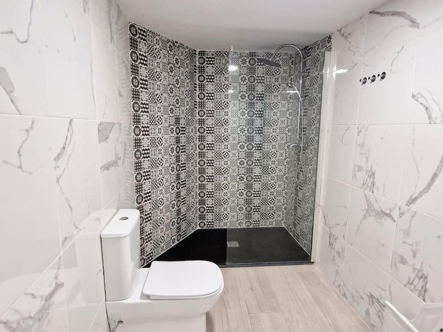Apartamento Con Terraza Y Barbacoa بلتيرنا المظهر الخارجي الصورة